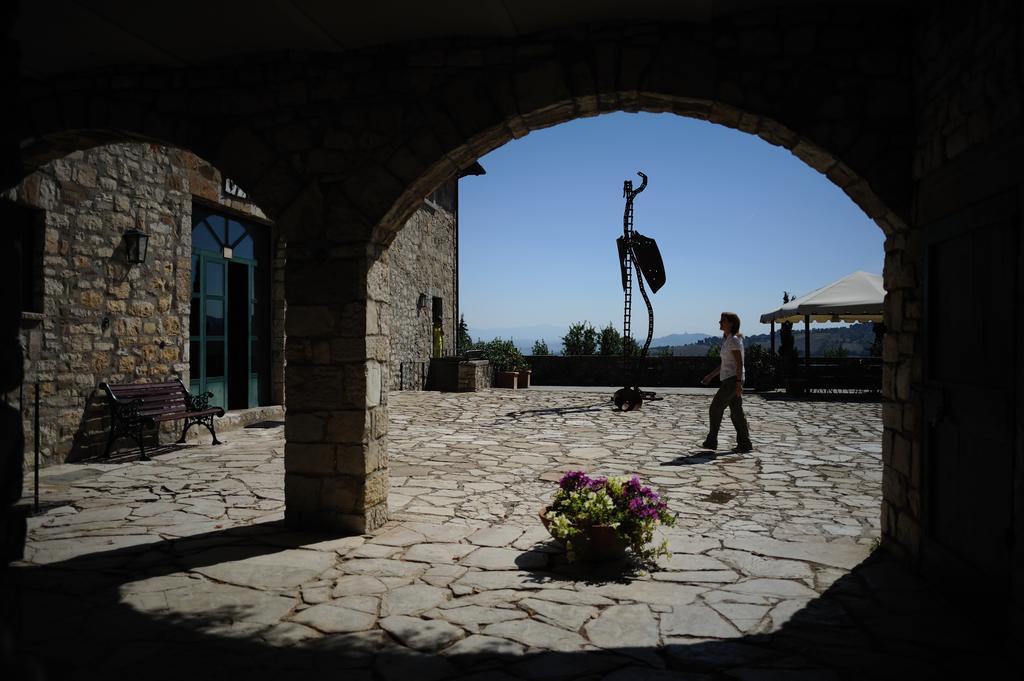 Agriturismo Tenuta Conti Faina フラッタ・トディーナ 部屋 写真
