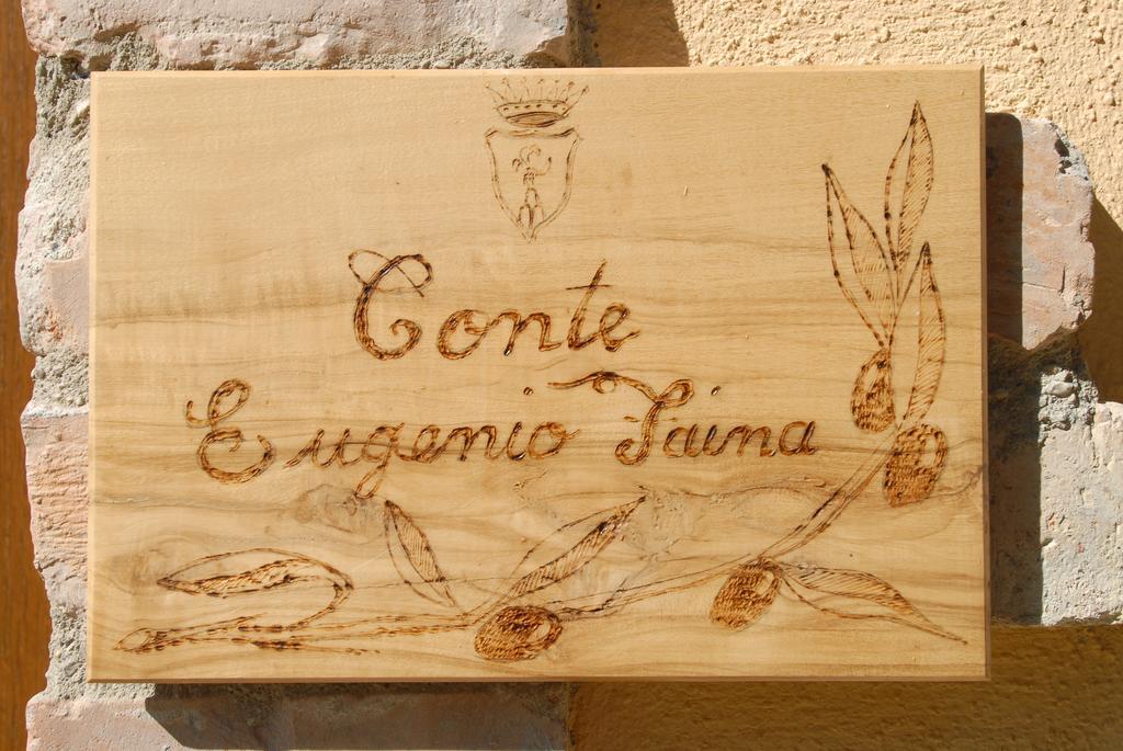 Agriturismo Tenuta Conti Faina フラッタ・トディーナ 部屋 写真